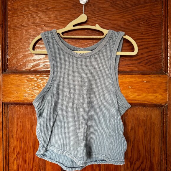 Cornflower blue waffle-knit tank - Picture 2 of 3